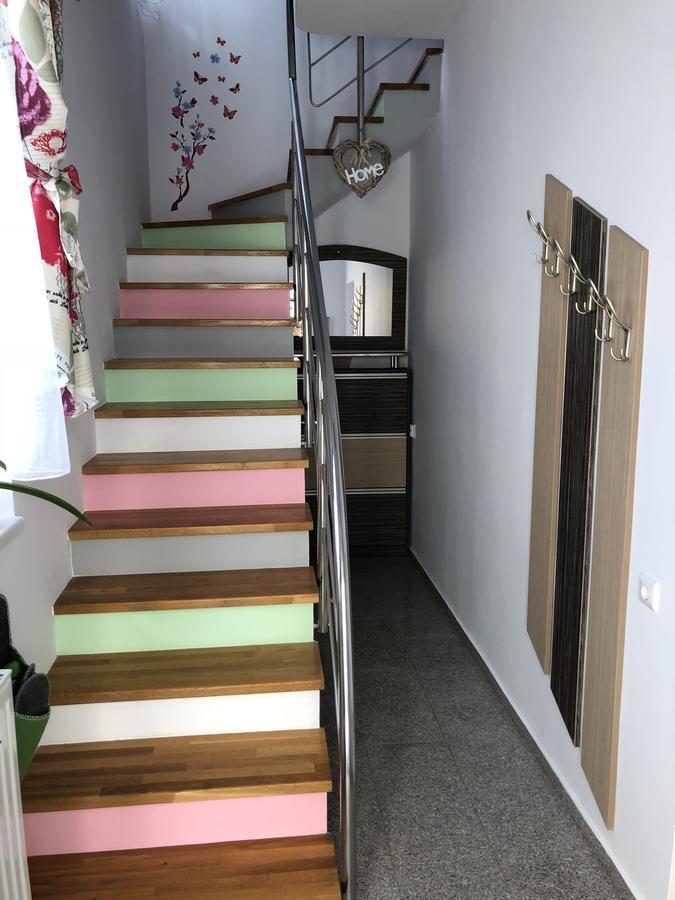 Smiley Apartment Sibiu Esterno foto